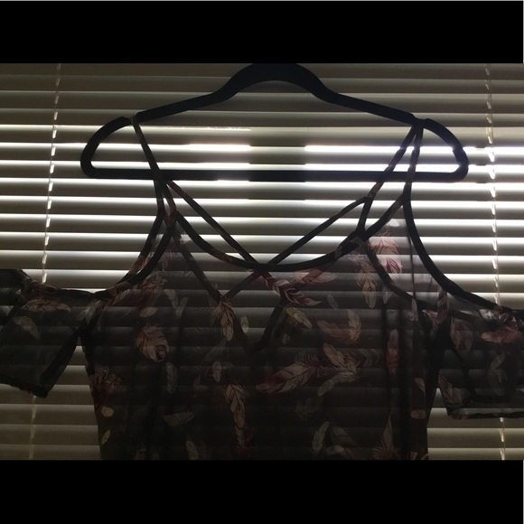 Miken Swim Cold-Shoulder Coverup | Size Small - Picture 3 of 6